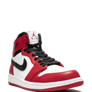 Alternative view of Air Jordan 1 Retro High "Chicago"