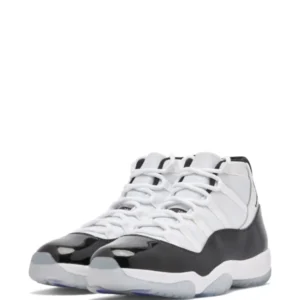 Alternative view of Air Jordan 11 Retro "Concord - 2018 Release"